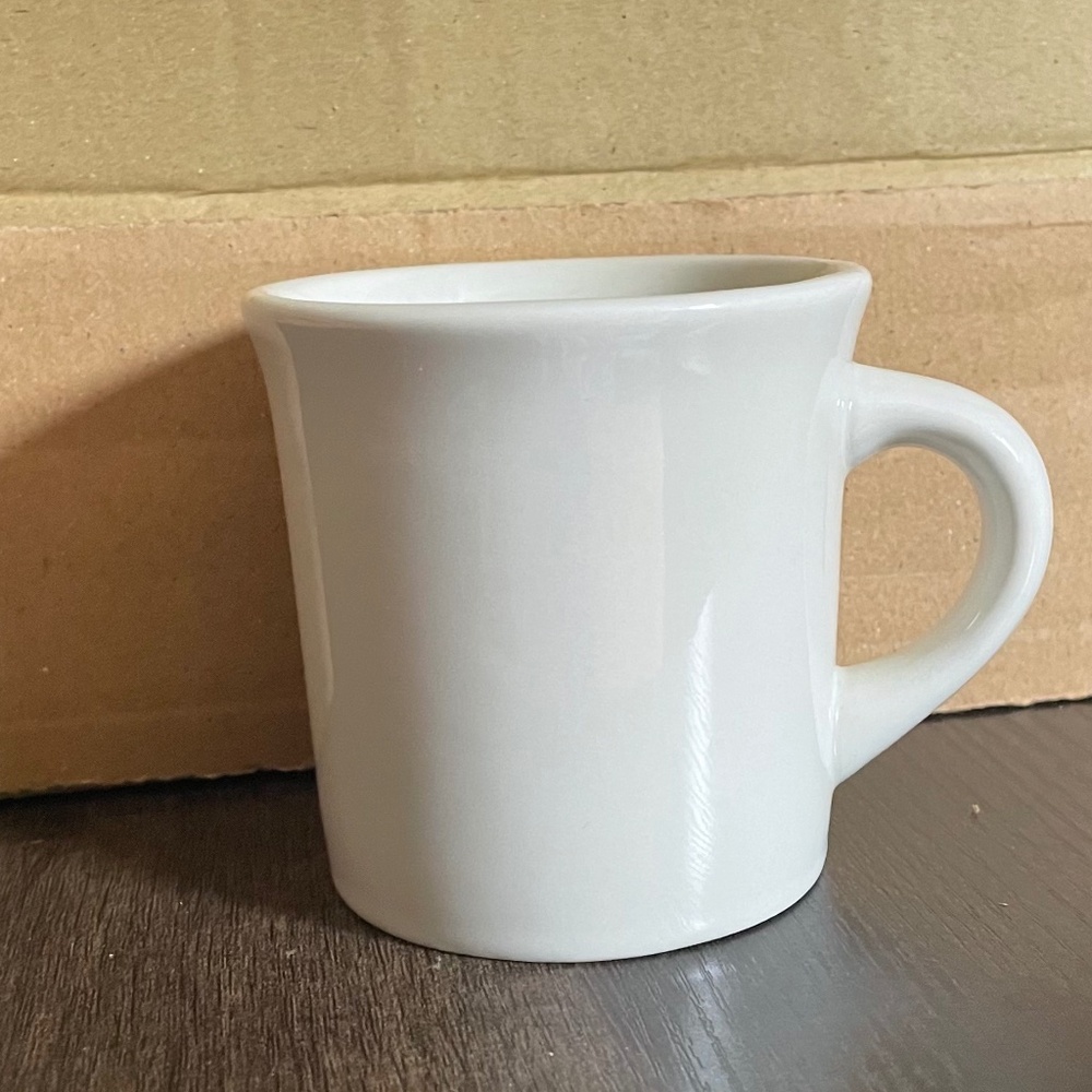 Tuxton TRE-038 Reno 9 oz. Canton Mug Set - Picture 4 of 5